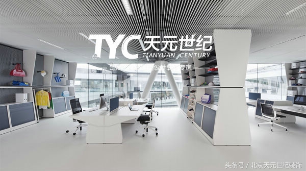 阿迪达斯办公室设计,阿迪达斯装修陈列展览