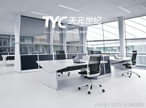 阿迪达斯办公室设计,阿迪达斯装修陈列展览