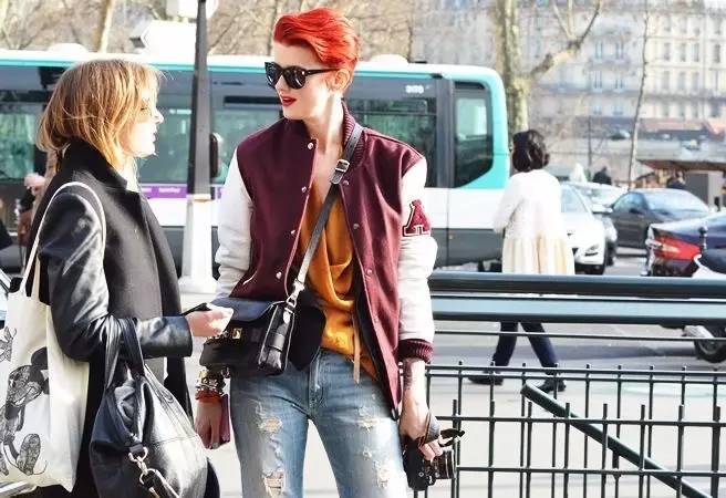 张靓颖瘦成大头,张靓颖造型显胖