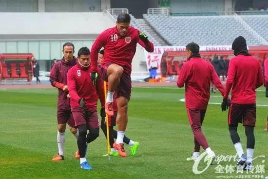 上港外援卡瓦略近况,上港卡瓦略