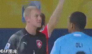 足球史上十大爆笑瞬间图,爆笑足球笑死人的时刻