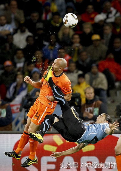 从来没有化过妆玩cos,从没见过这么小众的cos