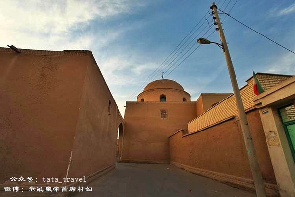 伊朗女人踢足球吗,伊朗女孩踢足球