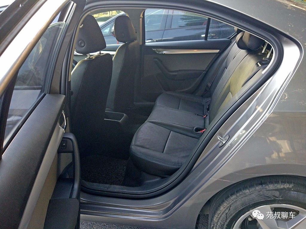 苑叔聊车30万落地轿车,2018款明锐1.6l自动豪华版