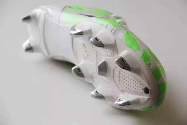 一双流淌着猎鹰血液的F50或许叫“Fredator”更为合适