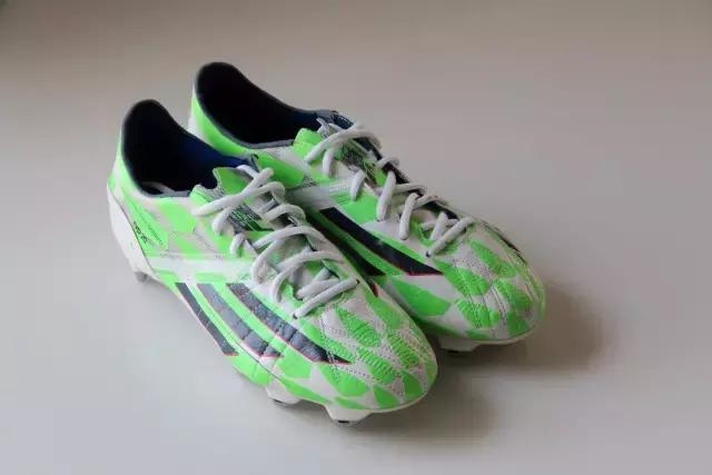 一双流淌着猎鹰血液的F50或许叫“Fredator”更为合适