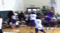 科比对街球比赛视频,科比和詹姆斯单挑被打10比0