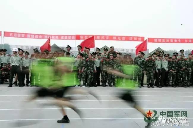 多彩军营战友,多彩军营