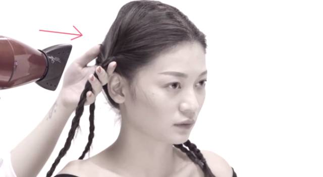 自然卷发怎么变直发不用任何工具,直发如何卷发无卷发棒