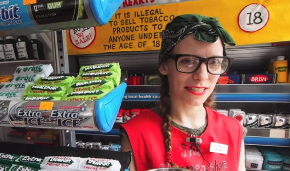 这家杂货店买的东西全是“假货”，想购买还需预订！