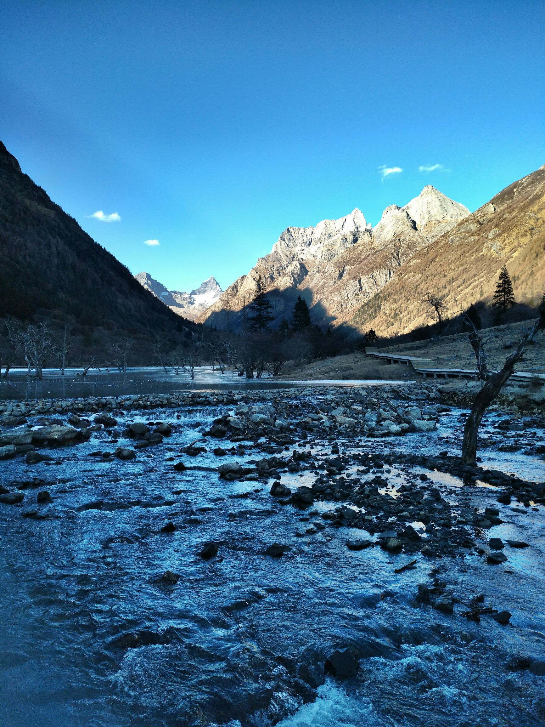 宁夏到陕西的沿途旅游,从宁夏自驾游到重庆多长时间