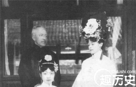 末代皇后婉容“被*窥偷**”事件内幕