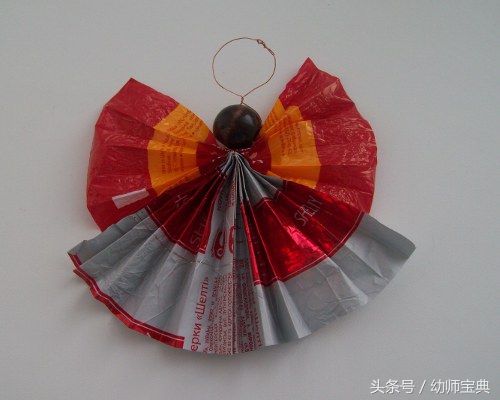 过年糖纸手工,幼儿园糖纸手工制作