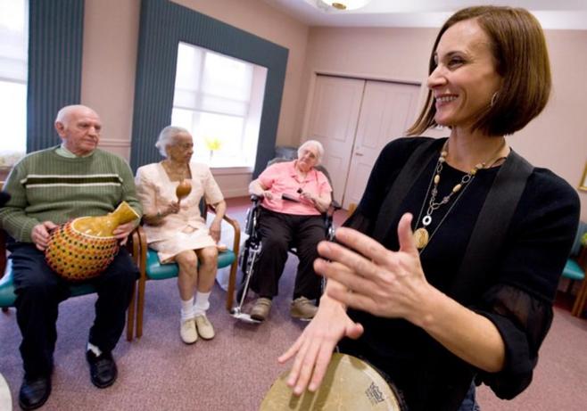 国外月入十万的行业,音乐方面比较挣钱的职业