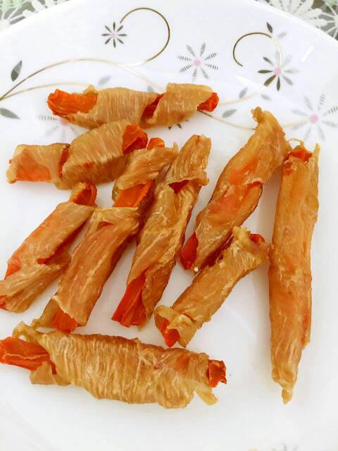 自制狗狗零食胡萝卜鸭肉条 (自制狗狗胡萝卜肉球小零食)