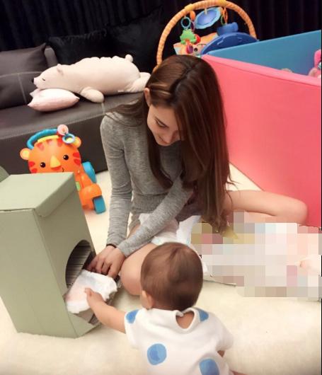 陈晓陈妍希互看的眼神太撩,陈晓陈妍希目前状态