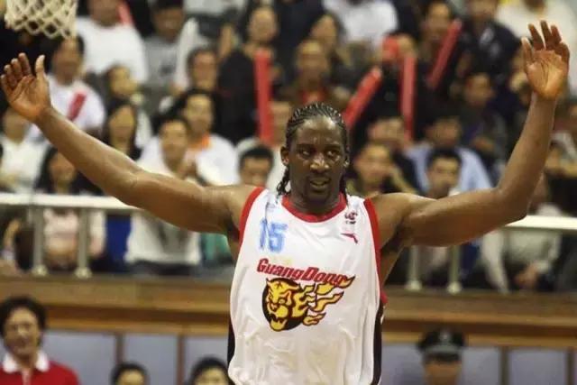 积臣在cba得过mvp吗,cba广东队外援积臣的现状