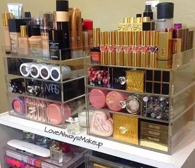 sad！我可能买了一个假化妆台！