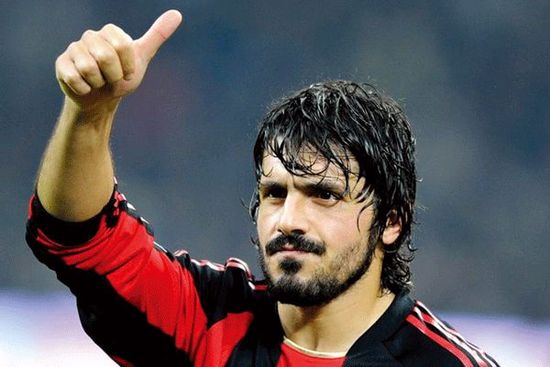 绿茵场上最伟大的五个球衣号码,聊聊足球赛事