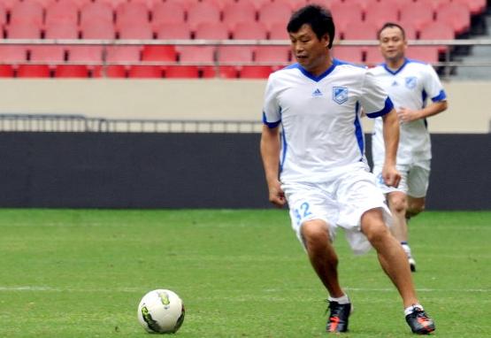 中国足篮坛三次著名炮轰事件，为什么每一次炮轰的都是裁判？