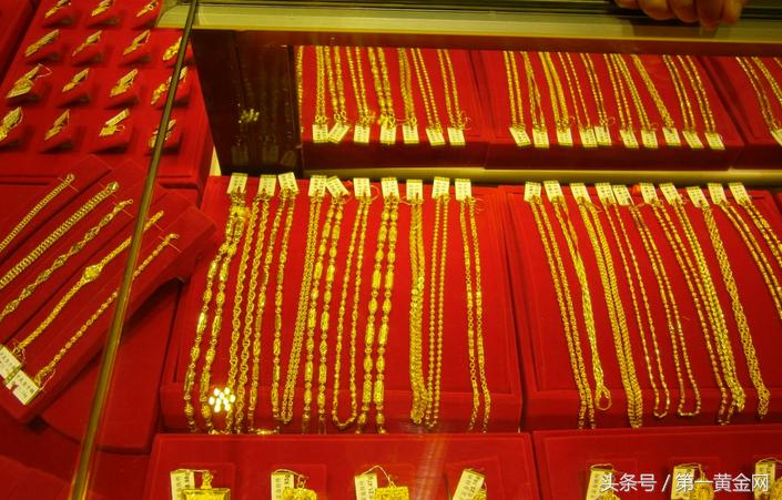 今日各个品牌黄金首饰的价格,黄金首饰价格今天多少一克老凤祥