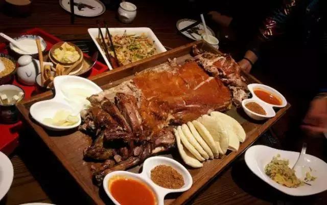 想和你一起吃遍各种美食,和你一起吃遍各地的美食