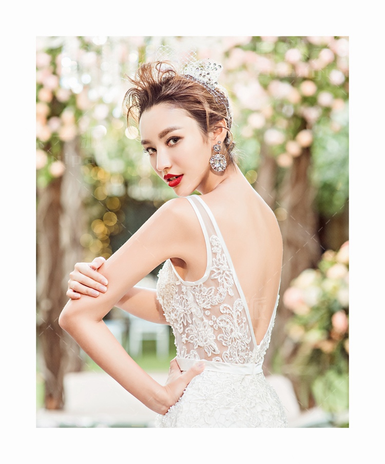 婚纱照一定要拍的9个姿势,这才是婚纱照正确打开方式