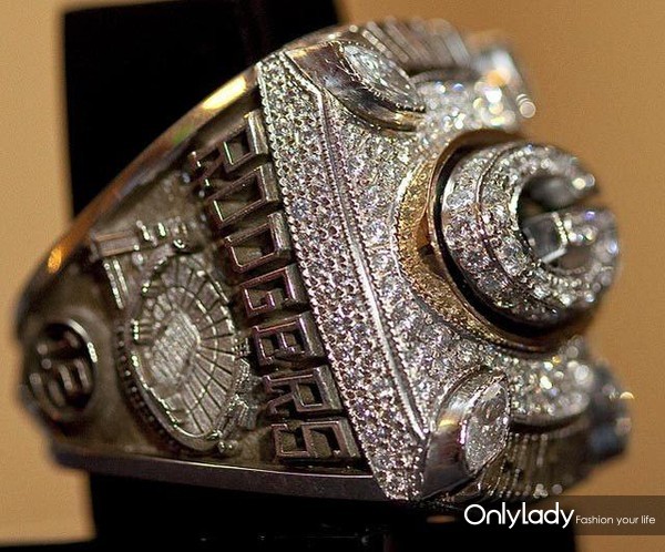 超级碗布雷迪全部戒指,超级碗冠军戒指和nba戒指