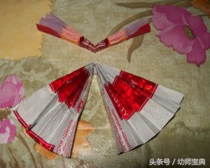 过年糖纸手工,幼儿园糖纸手工制作