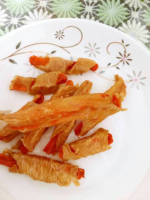 自制狗狗零食胡萝卜鸭肉条 (自制狗狗胡萝卜肉球小零食)