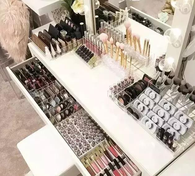 sad！我可能买了一个假化妆台！