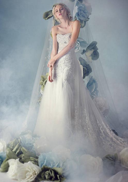 梦见穿婚纱结婚是什么意思,梦见自己穿婚纱结婚什么征兆