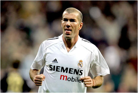 绿茵场上最伟大的五个球衣号码,聊聊足球赛事