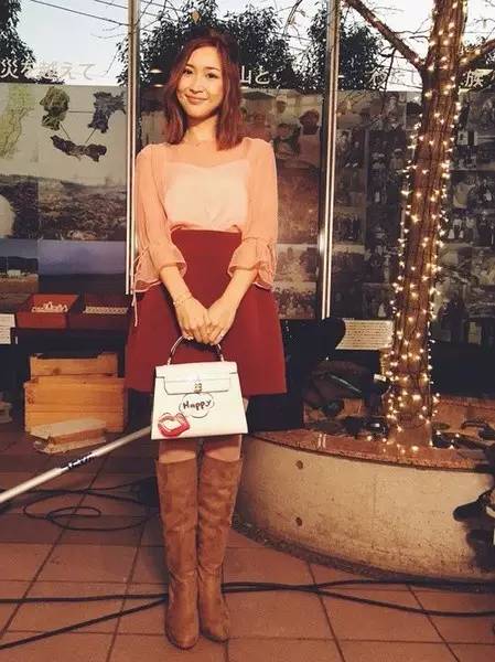 1米5长腿穿搭,怎样练成1米85的大长腿