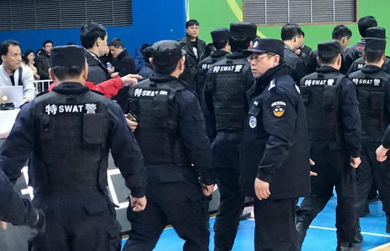 中国足篮坛三次著名炮轰事件，为什么每一次炮轰的都是裁判？