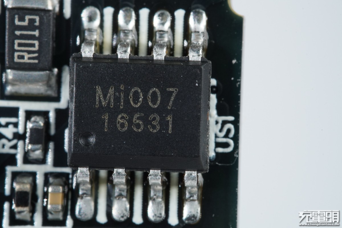 小米65w充电器cdq07zm拆解,充电器cdq03zm和ado7zw有什么不同