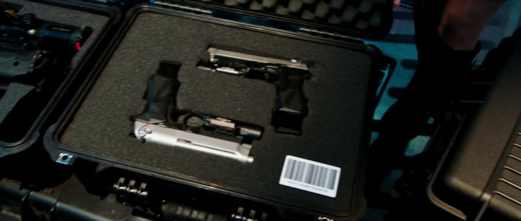 极限特工里范迪塞尔,极限特工范迪塞尔完整版