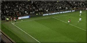 女球迷吹小贝，不看球的吹老马，看球的吹罗尼，踢球的吹他！