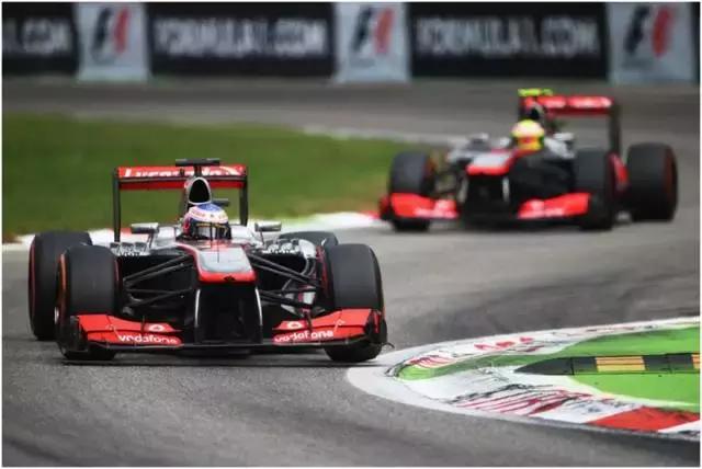 罗斯伯格和汉密尔顿的故事,罗斯伯格历史简介