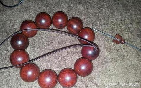 手串绳断了怎么打结,戴佛头手串怎么穿绳打结