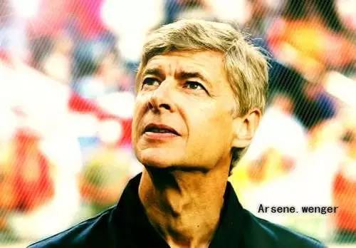 人民日报关于足球文章,人民日报男孩踢球