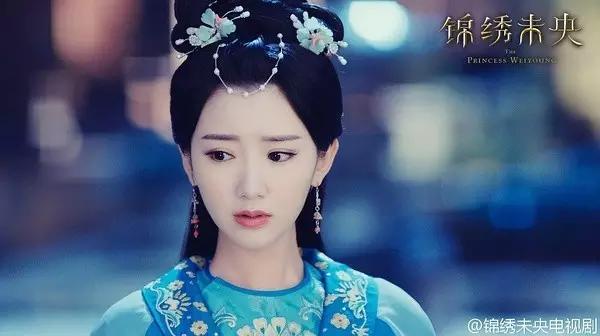 春日桃花妆容教程,桃花妆古风妆容教程