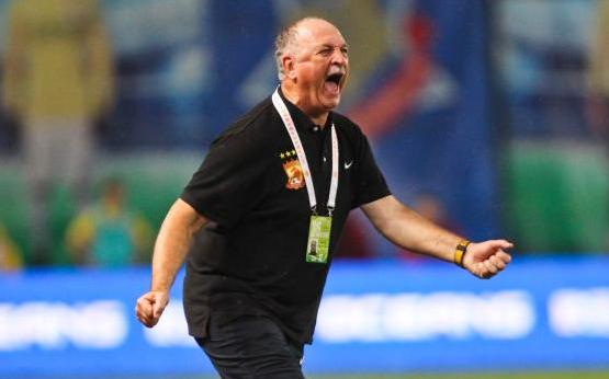 中国足篮坛三次著名炮轰事件，为什么每一次炮轰的都是裁判？