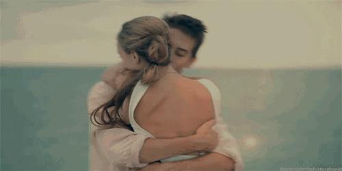 男票你听我说，再送这些礼物，人家真要拿小拳拳捶你胸口了！