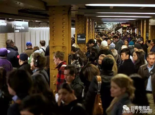 郑州曼哈顿求婚场地,曼哈顿的豪华地铁站