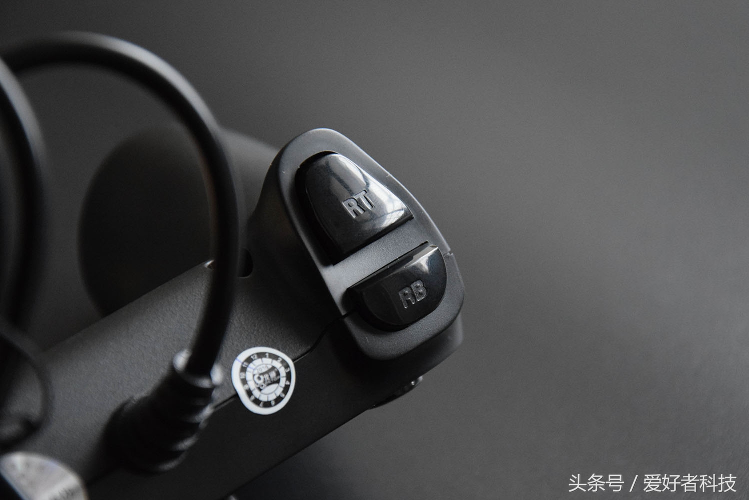 北通斯巴达3游戏手柄评测,游戏手柄推荐北通g3