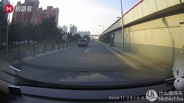 颜值爆表功能够用极路客T1行车记录仪综合测评