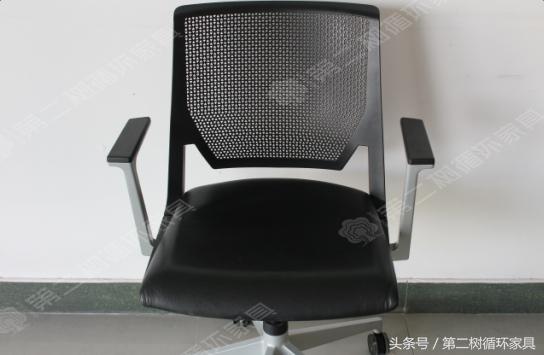 坐而论椅海沃氏Very系列对比EZ69系列座椅