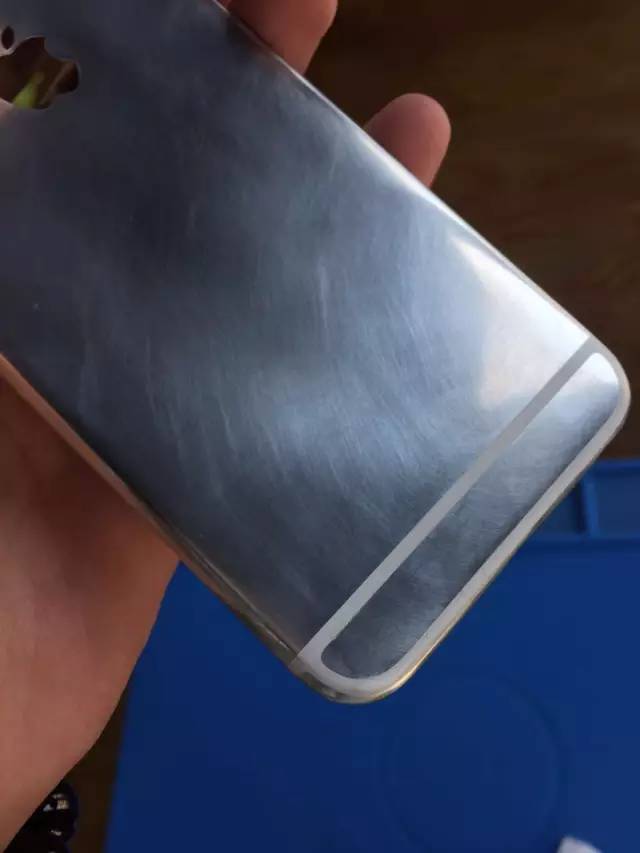 手把手教你打造亮银色的iPhone