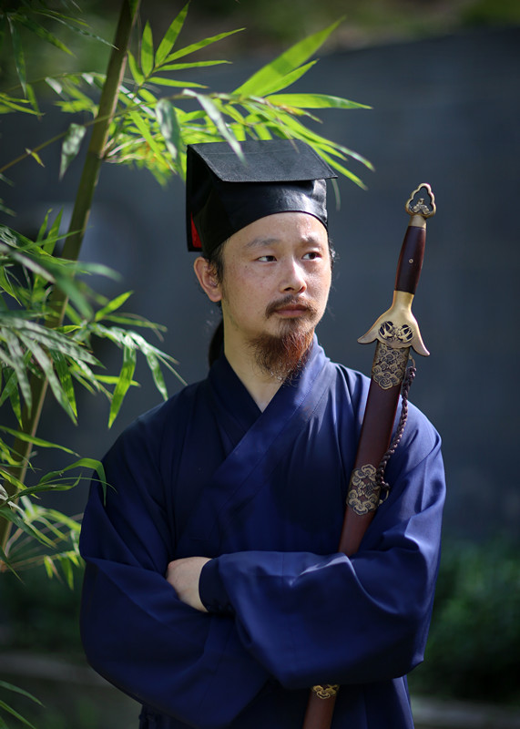 武当活骨气功完整版陈师行,武当道长陈师行养生功